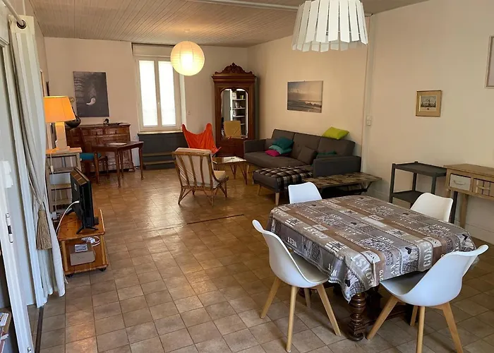 Maison De Famille Aux Sables D\'Olonne